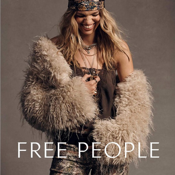 FREE PEOPLE Sweaters, Fall Tops, Leggings, Thermals, Athleisure, Shorts & More - Picture 1 of 16